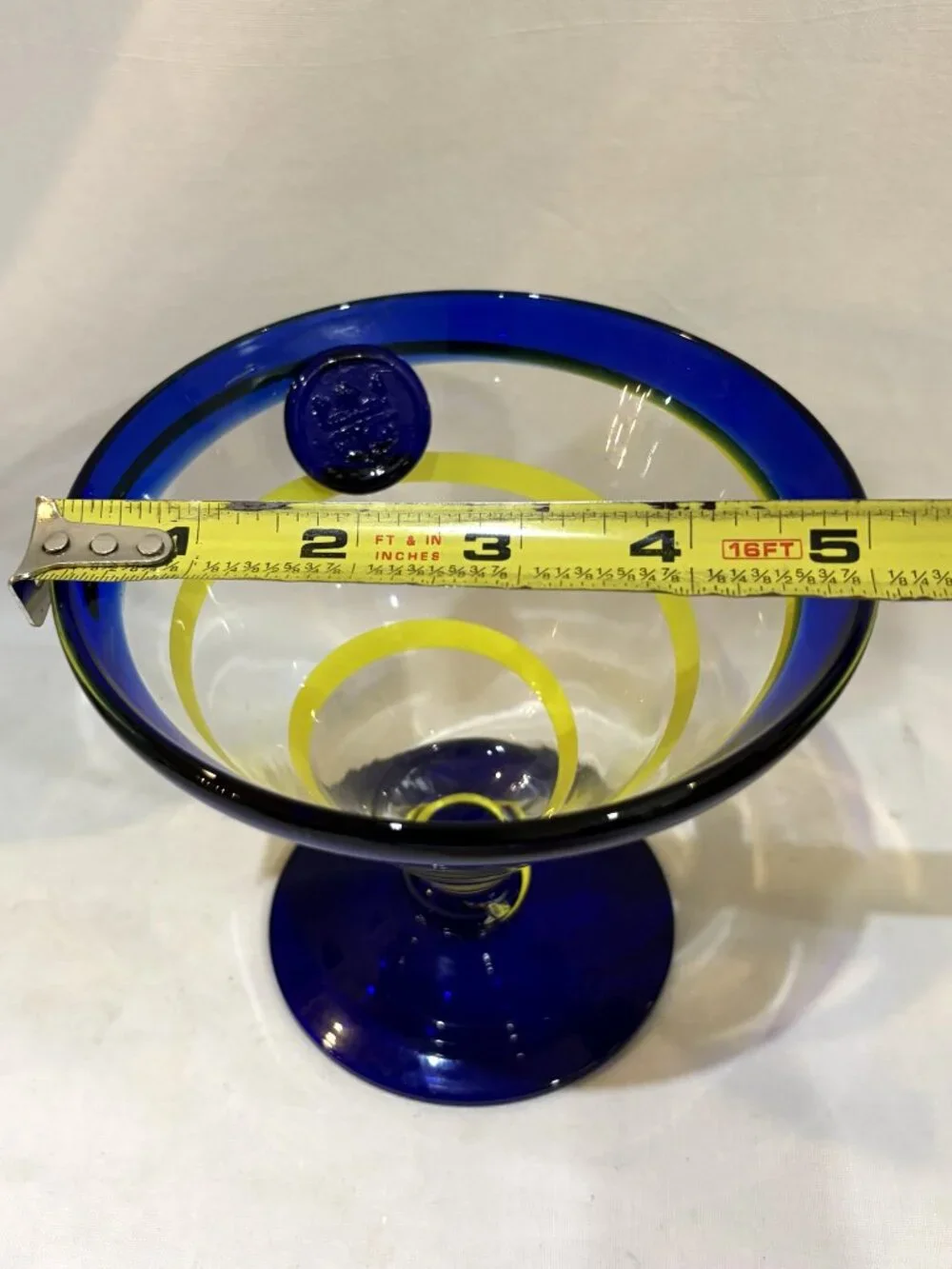 Pair Kosta Boda Royal Caribbean Cruises Swirl Martini Margarita Cocktail Glasses